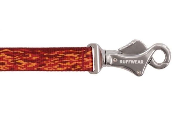 <strong>Ruffwear</strong> Flat Out Ember Distortion, Correa Manos Libres de Polyester Duradero y Resistente para Perros, Medidas: 1,8 mt de largo, 25 mm de ancho - Imagen 4